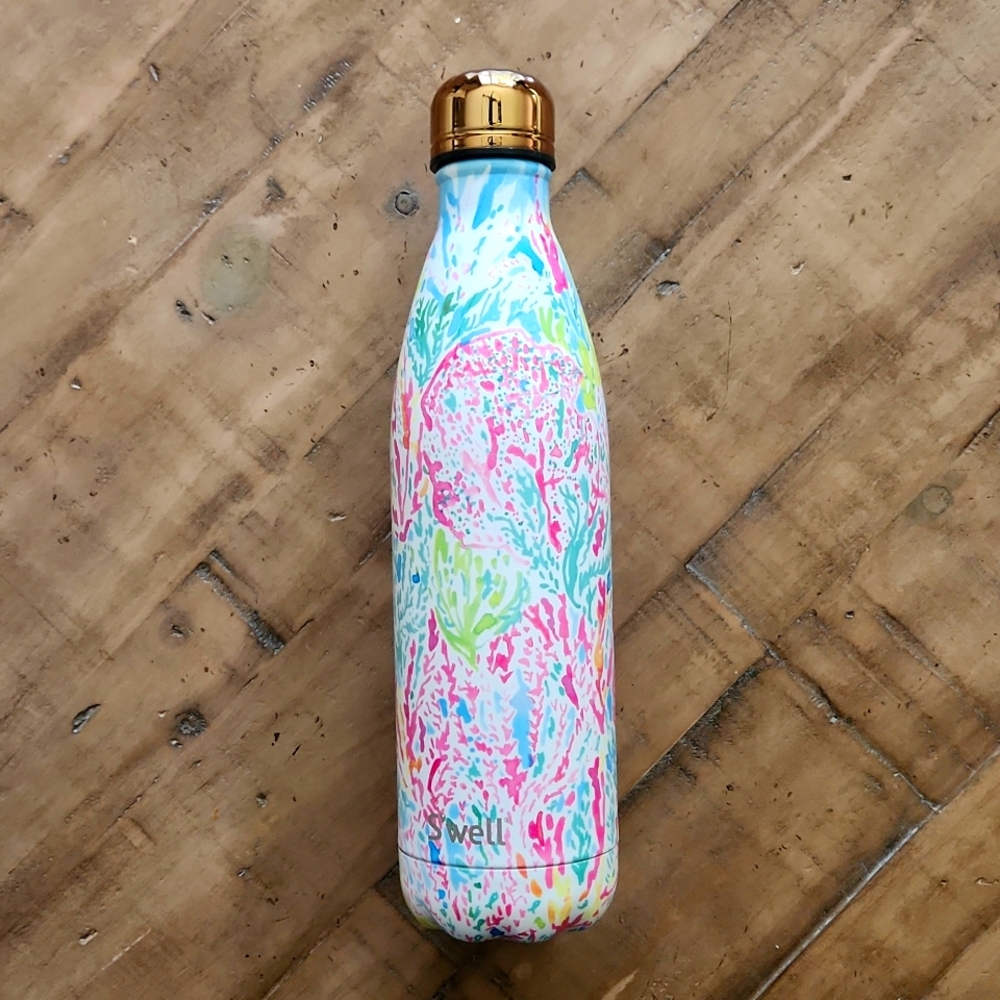 Lilly Pulitzer stainless steel insulated water bottle